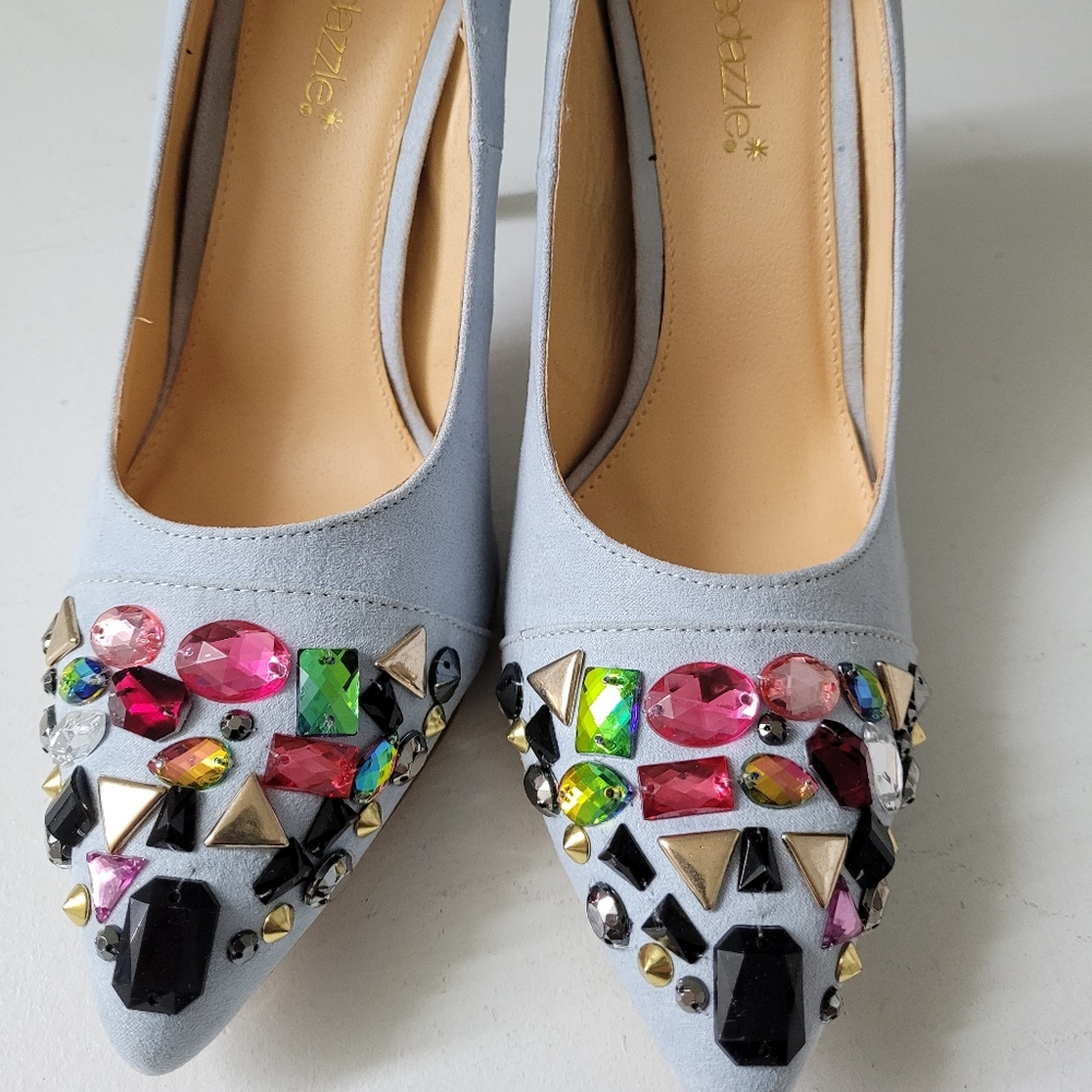 High heel suede embellished pumps. 7.5 M